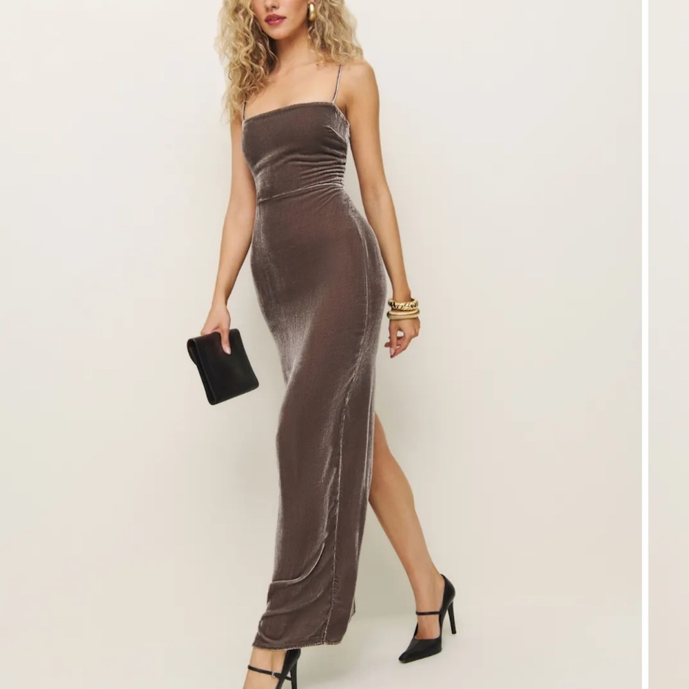 Reformation Frankie velvet dress size 4